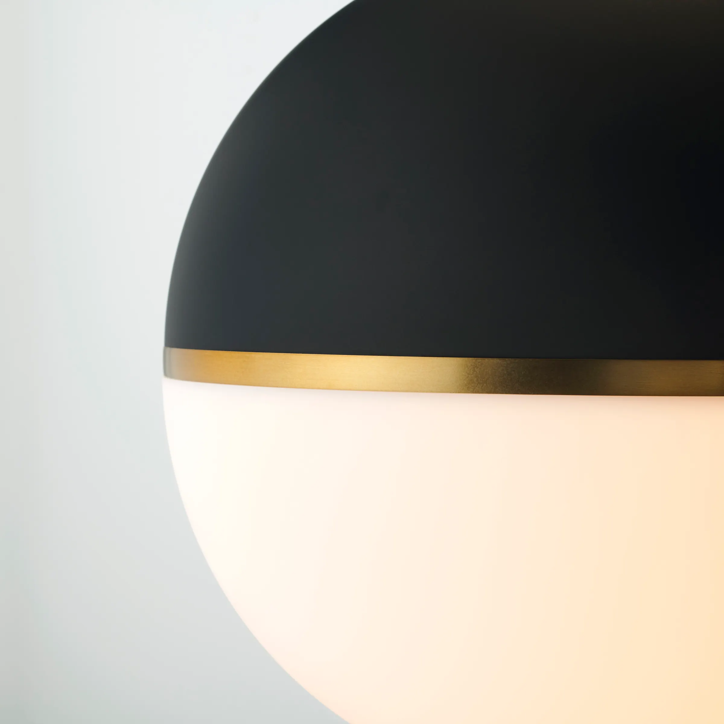 Akova Grande Pendant - Image 4