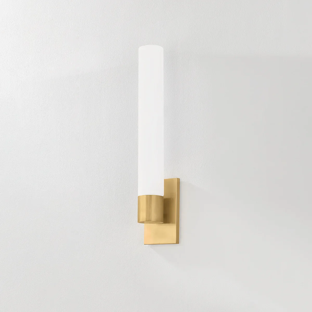 Balerma Wall Sconce - Image 3