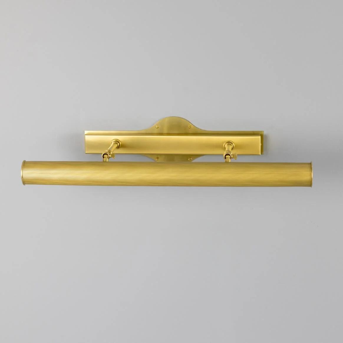 Bilbury 24" Adjustable Reeded Picture Light - Image 17