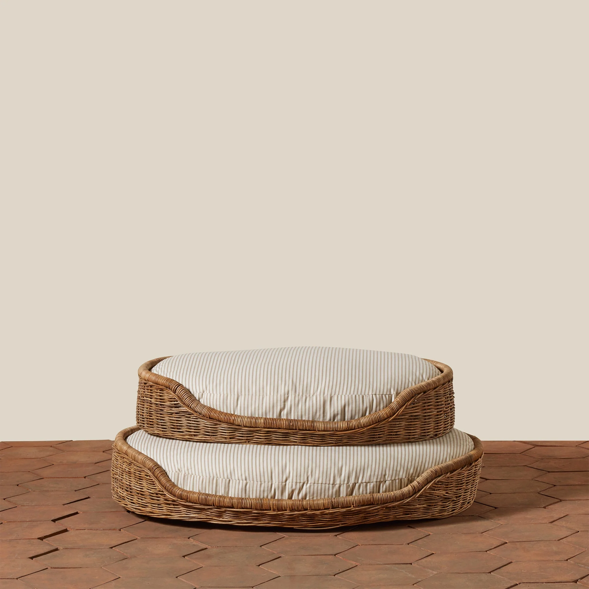 Boone Woven Dog Bed - Image 12
