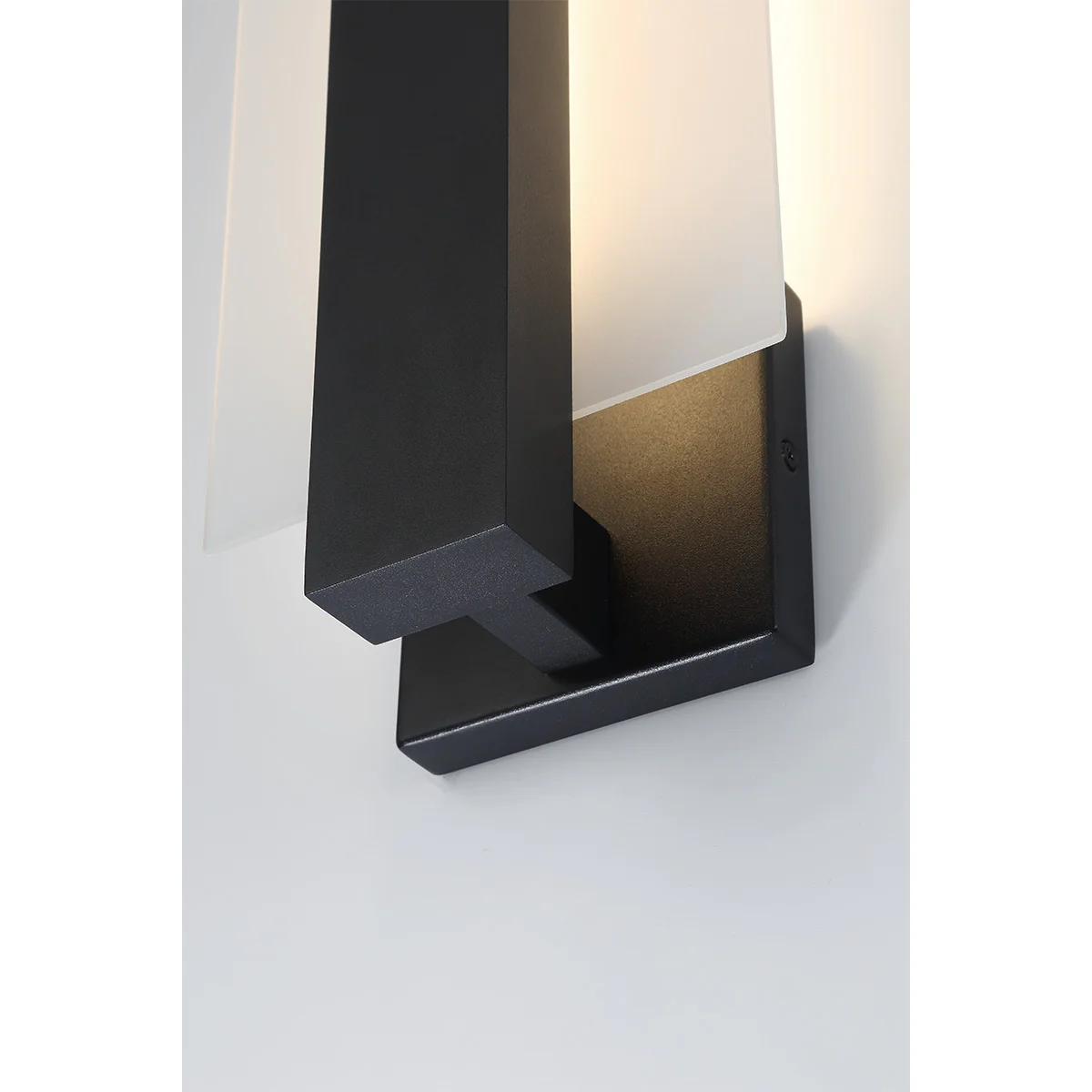 Carta LED Outdoor Wall Sconce - Image 9