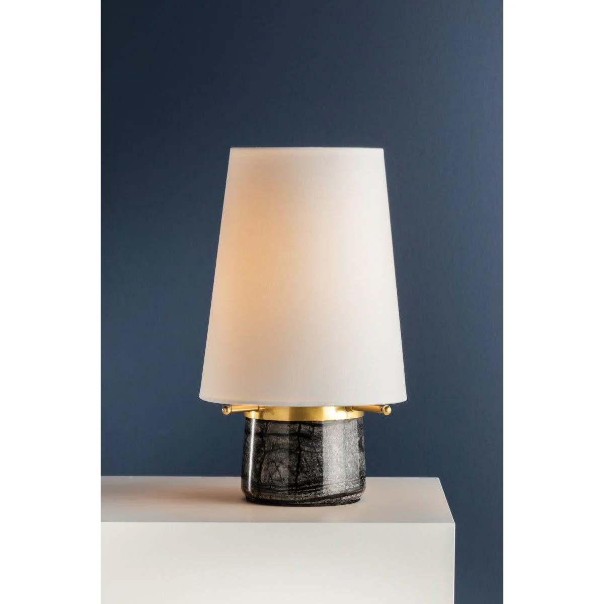 Central Valley Rechargeable Table Lamp - Image 10