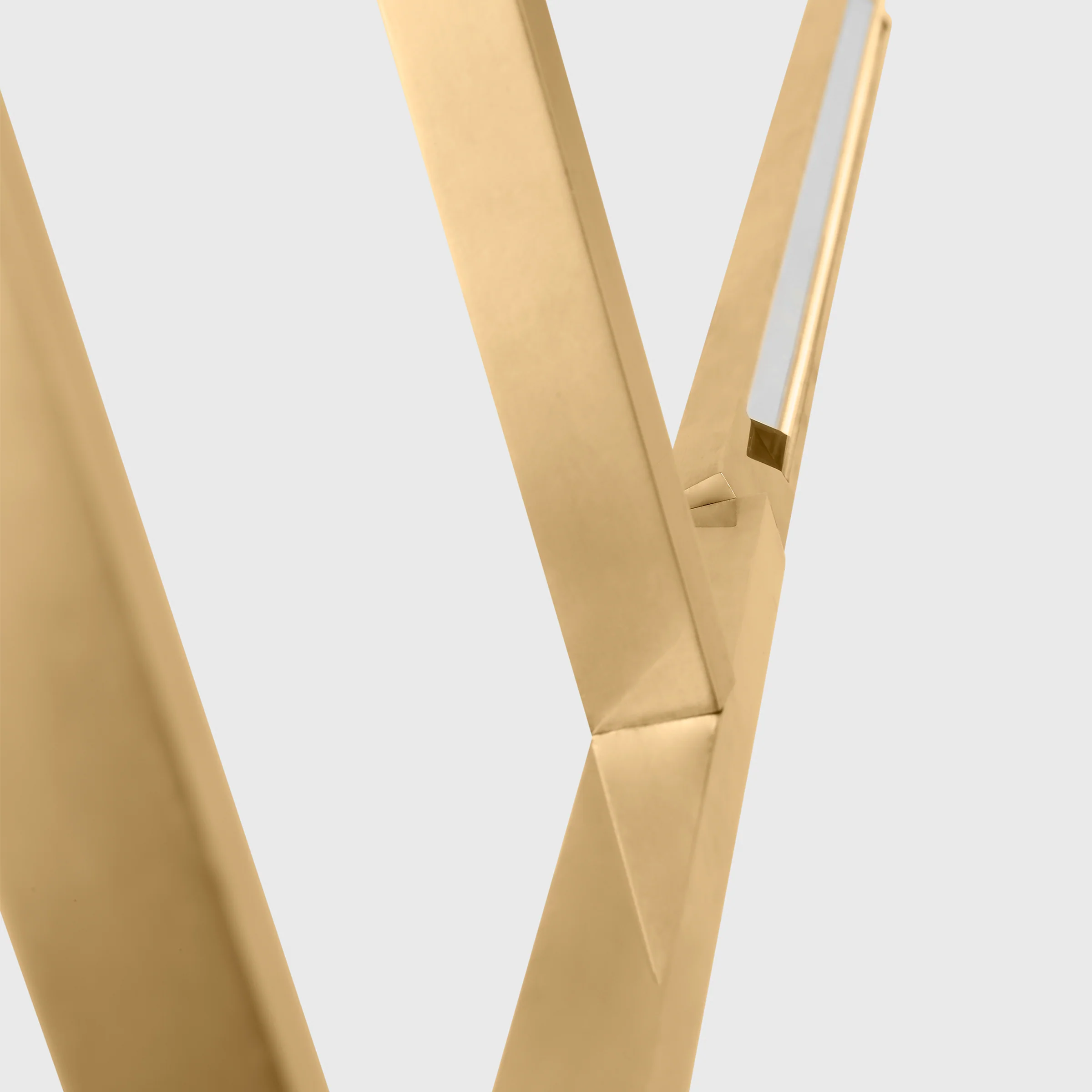 Cityscape X-Large Linear Chandelier - Image 10