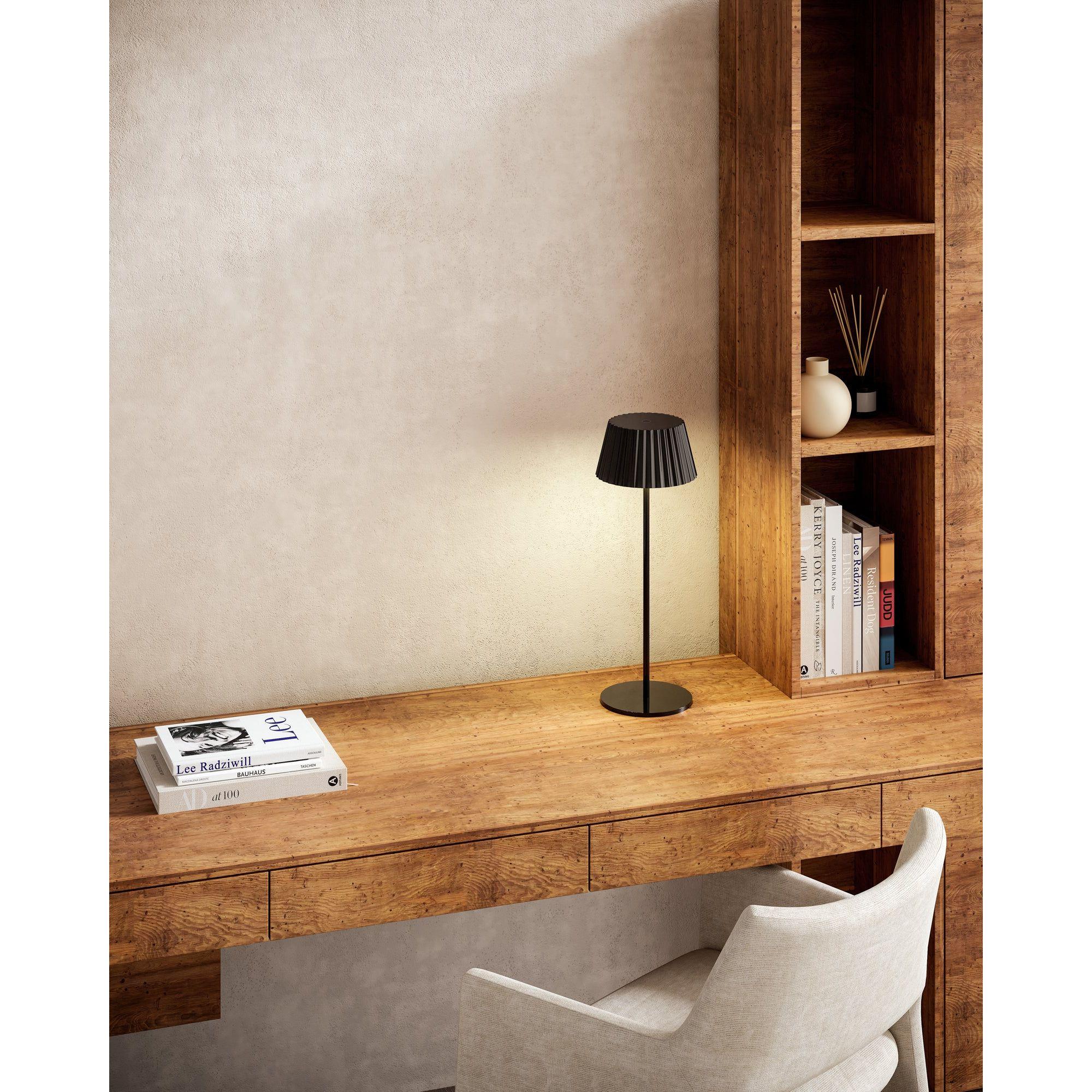 Dario Table Lamp - Image 4