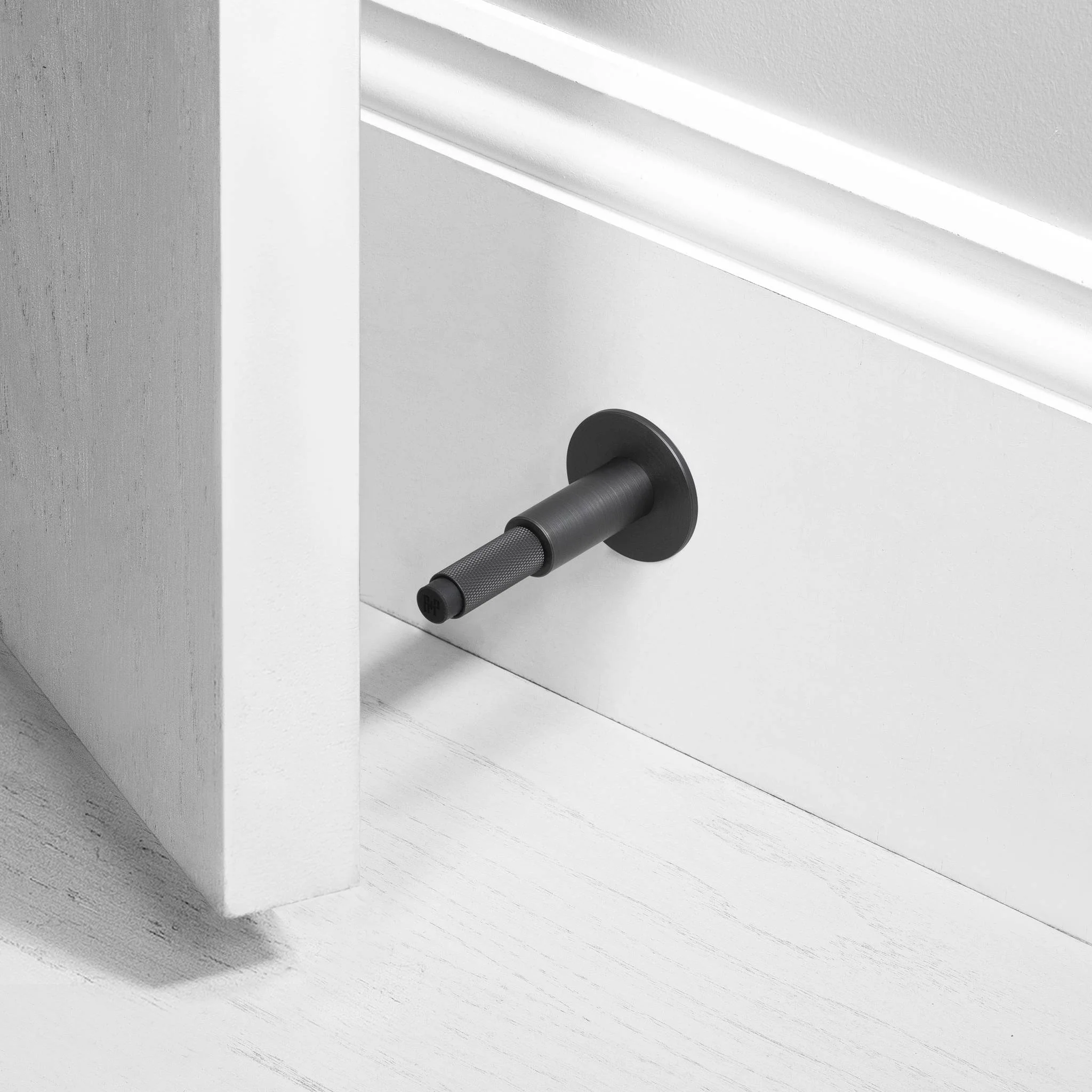 Door Stop / Wall / Cross - Image 10
