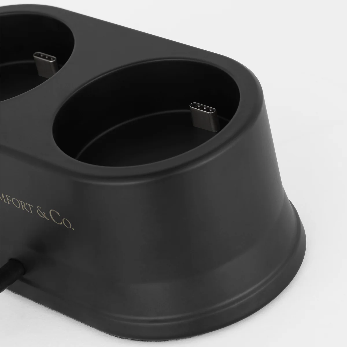 Double R45 Universal Charging Station - Image 11