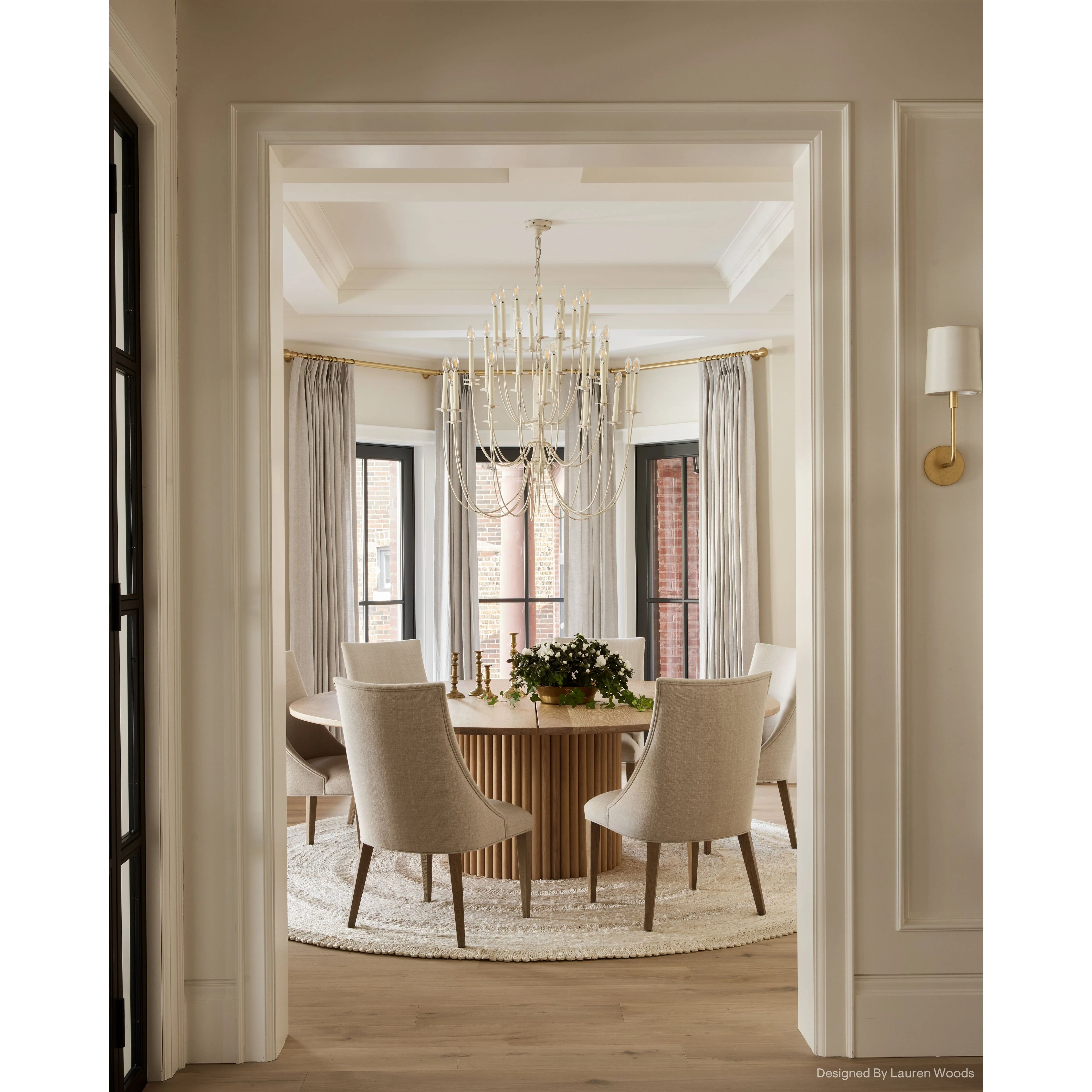 Erika Chandelier - Image 2