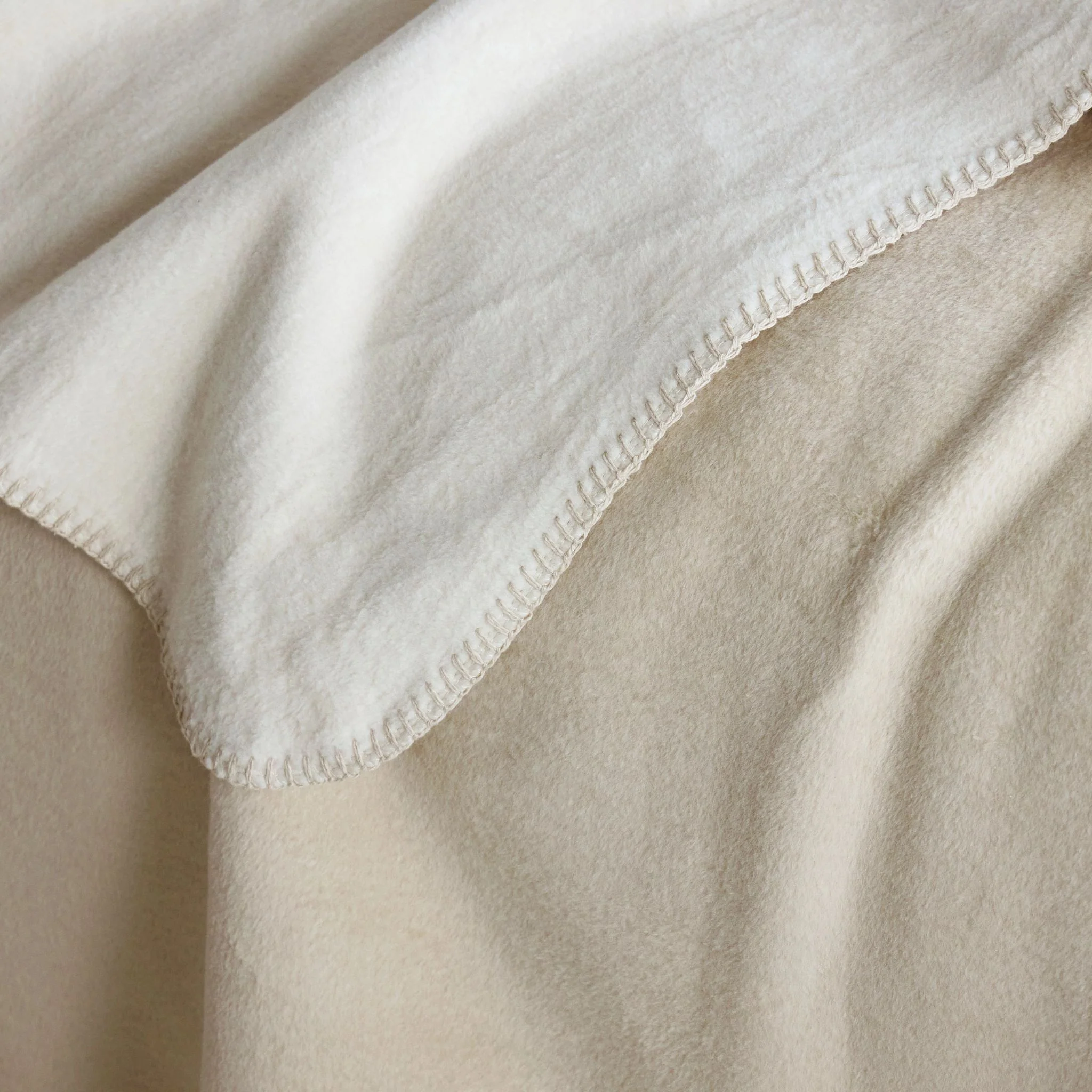 Faro Fleece Natural Blanket - Image 3