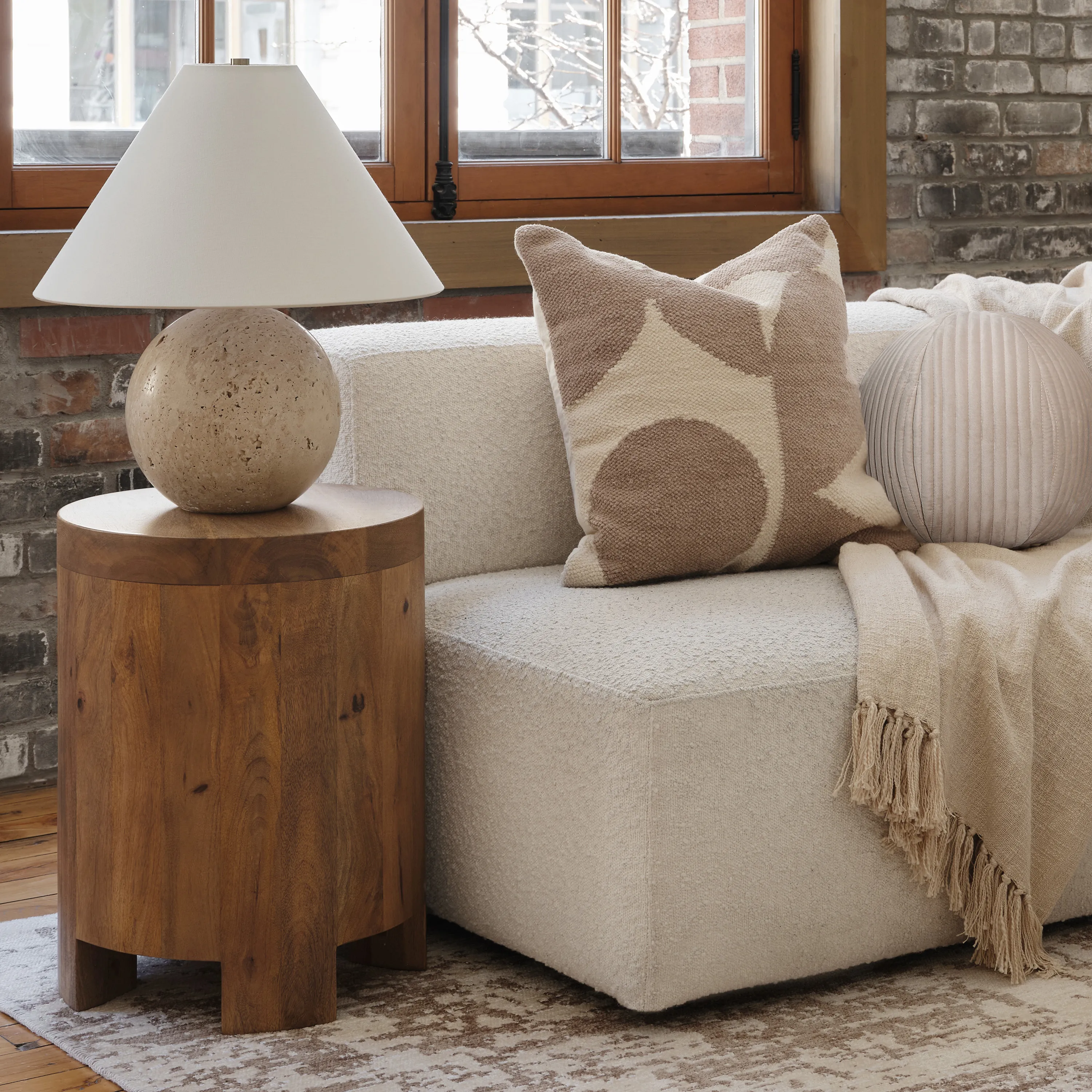 Ferla Pillow - Image 6