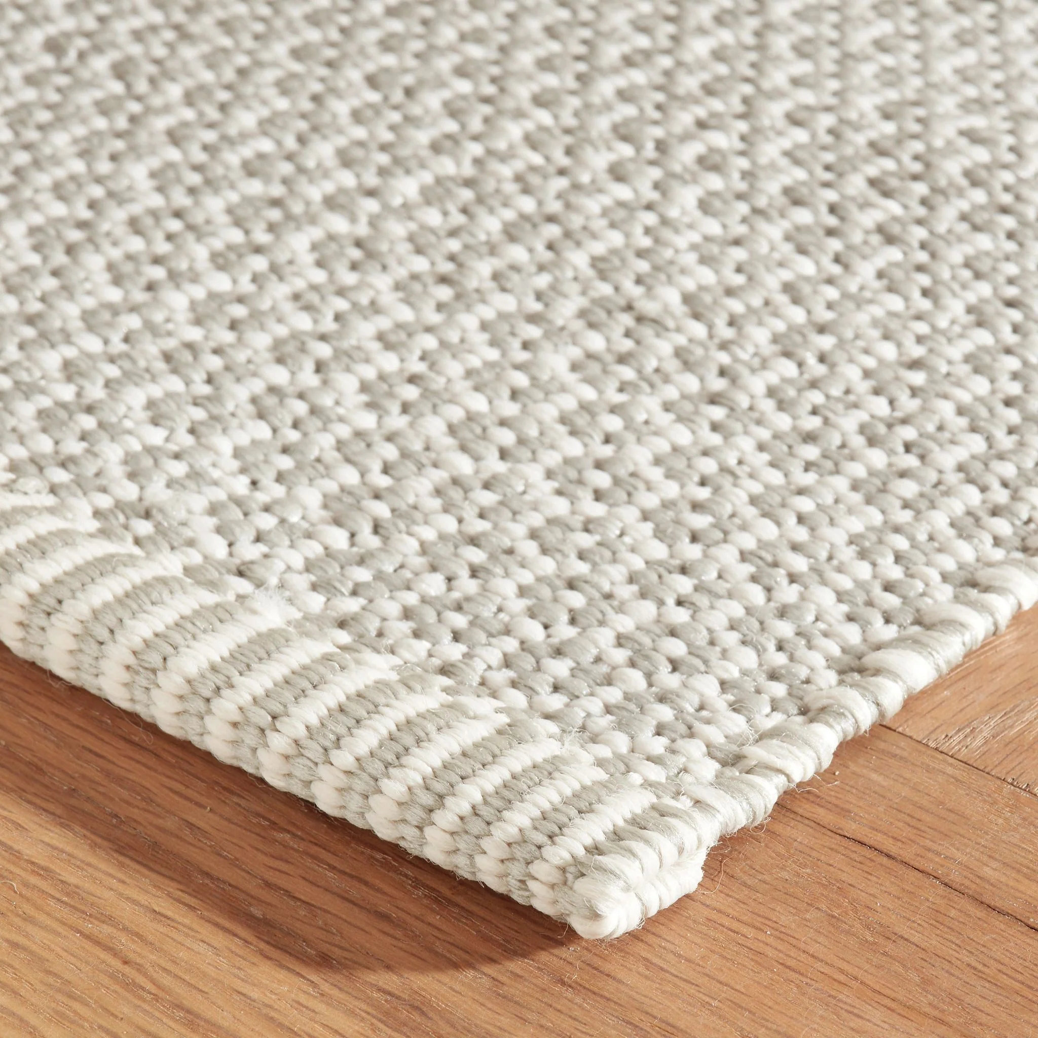 Finn Platinum Handwoven Indoor / Outdoor Rug - Image 5