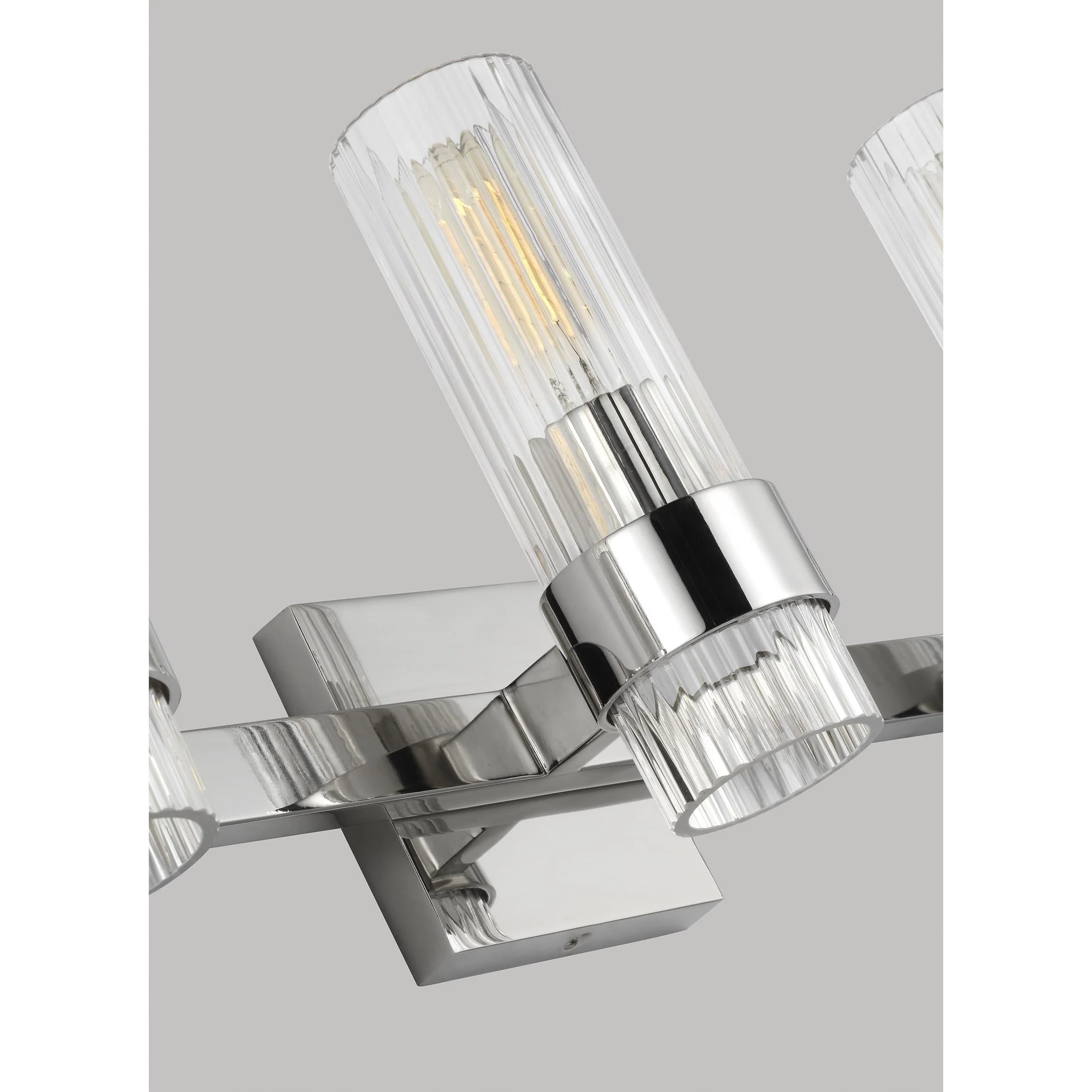 Geneva 3 Light Vanity - Image 13