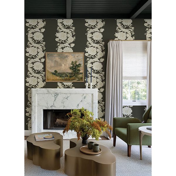 Gisela Floral Columns Wallpaper - Image 2