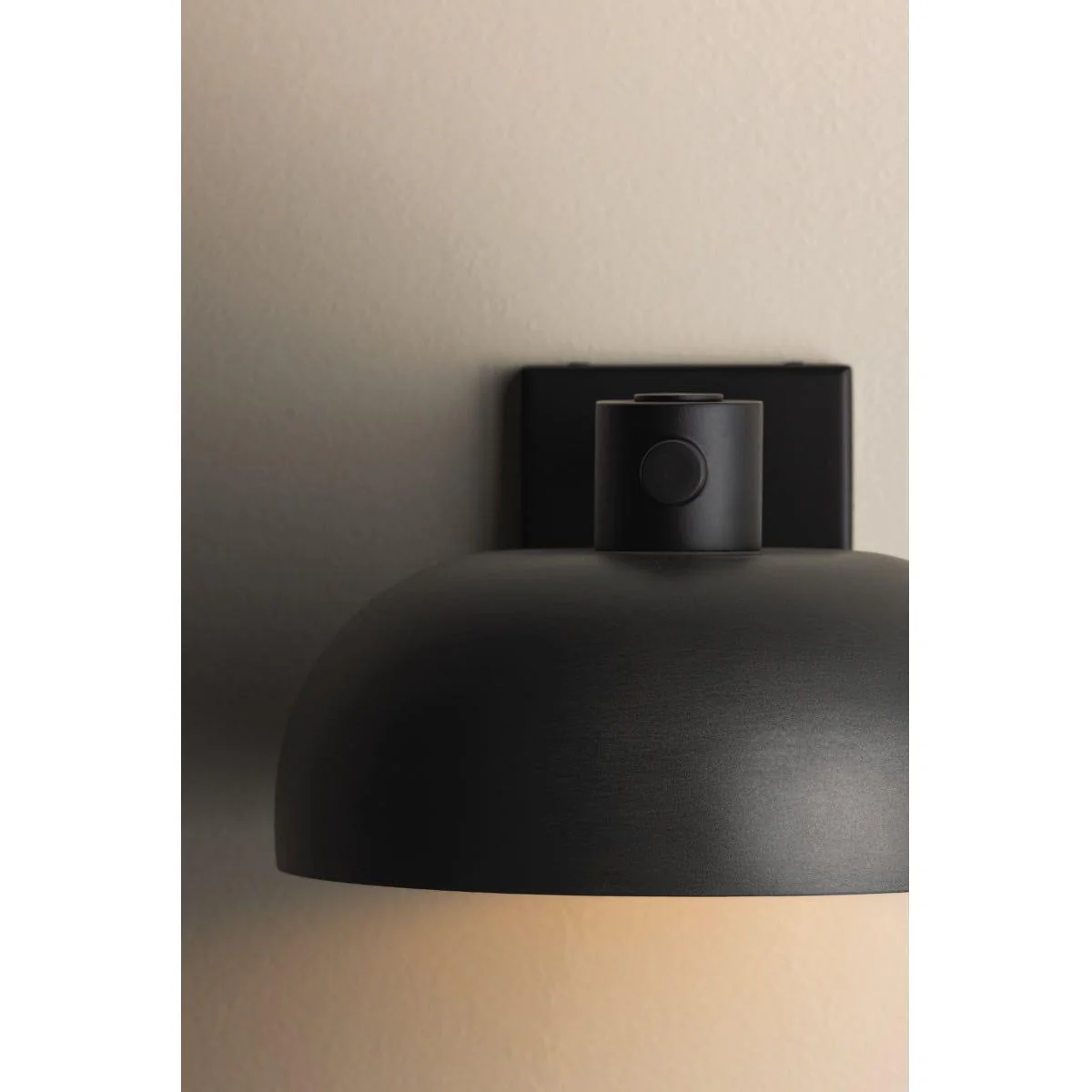 Gomez Wall Sconce - Image 4