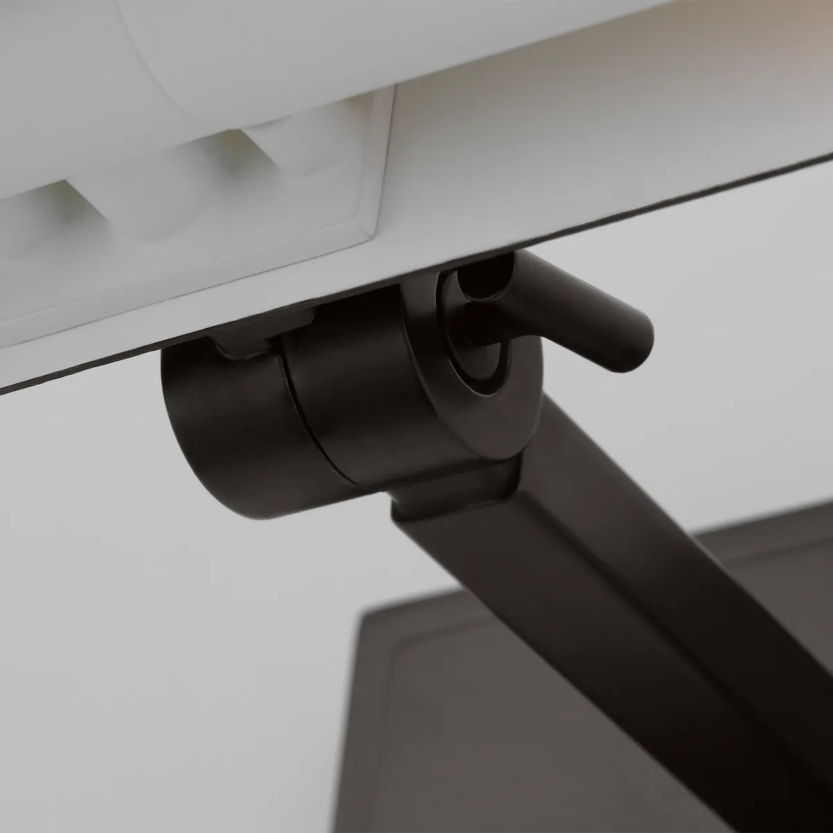 Granby 24" Picture Light - Image 5