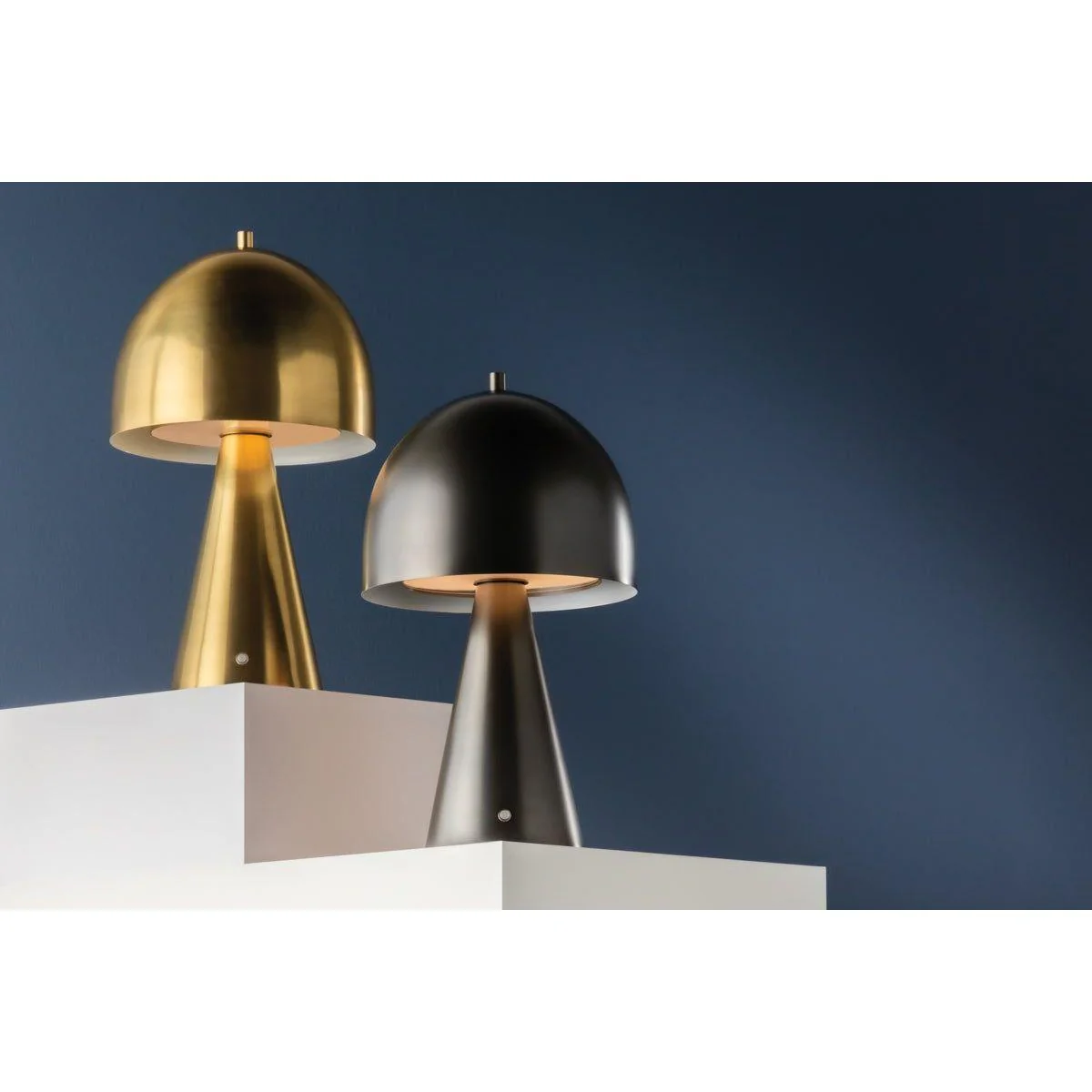 Hopkinton Rechargeable Table Lamp - Image 7
