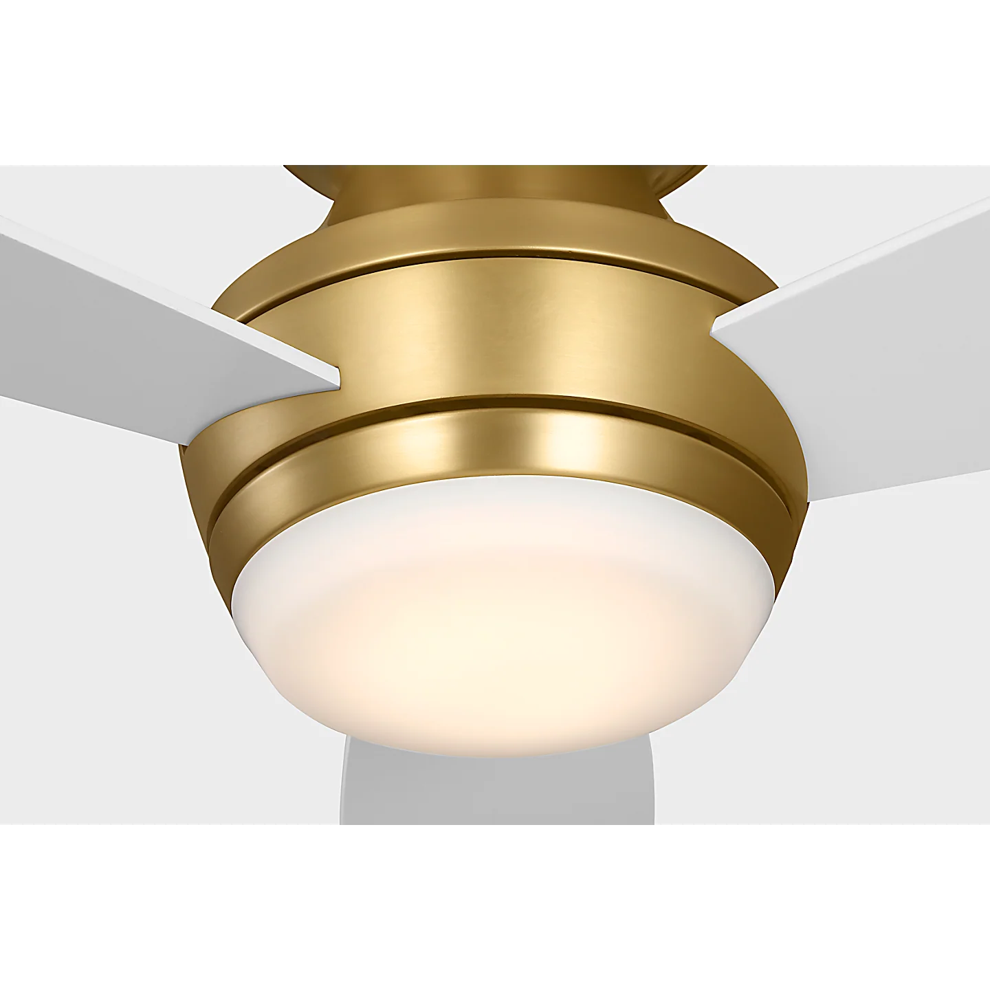 Ikon 32 Hugger LED Ceiling Fan - Image 4