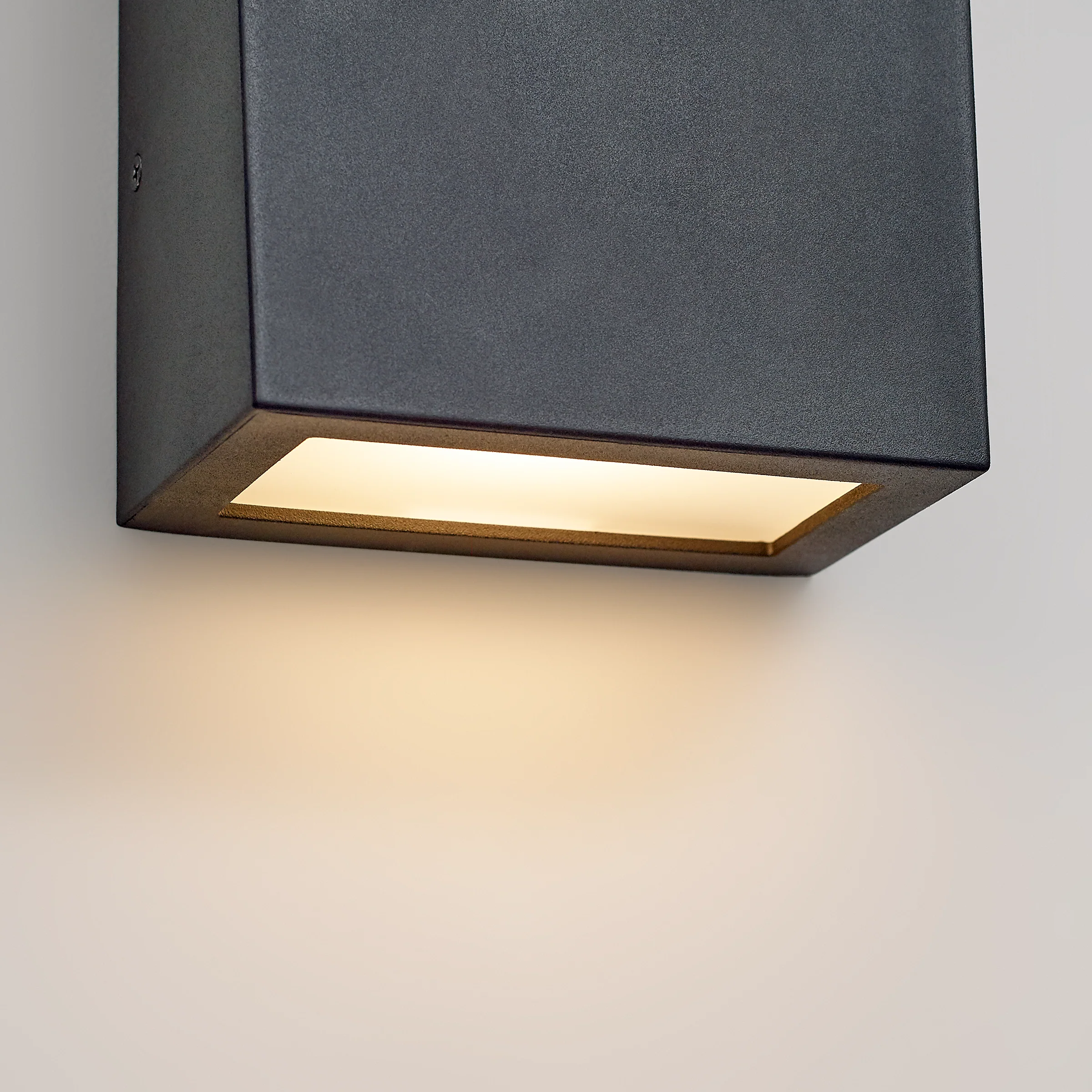 Kakudo Large Led Wall Lantern - Image 4