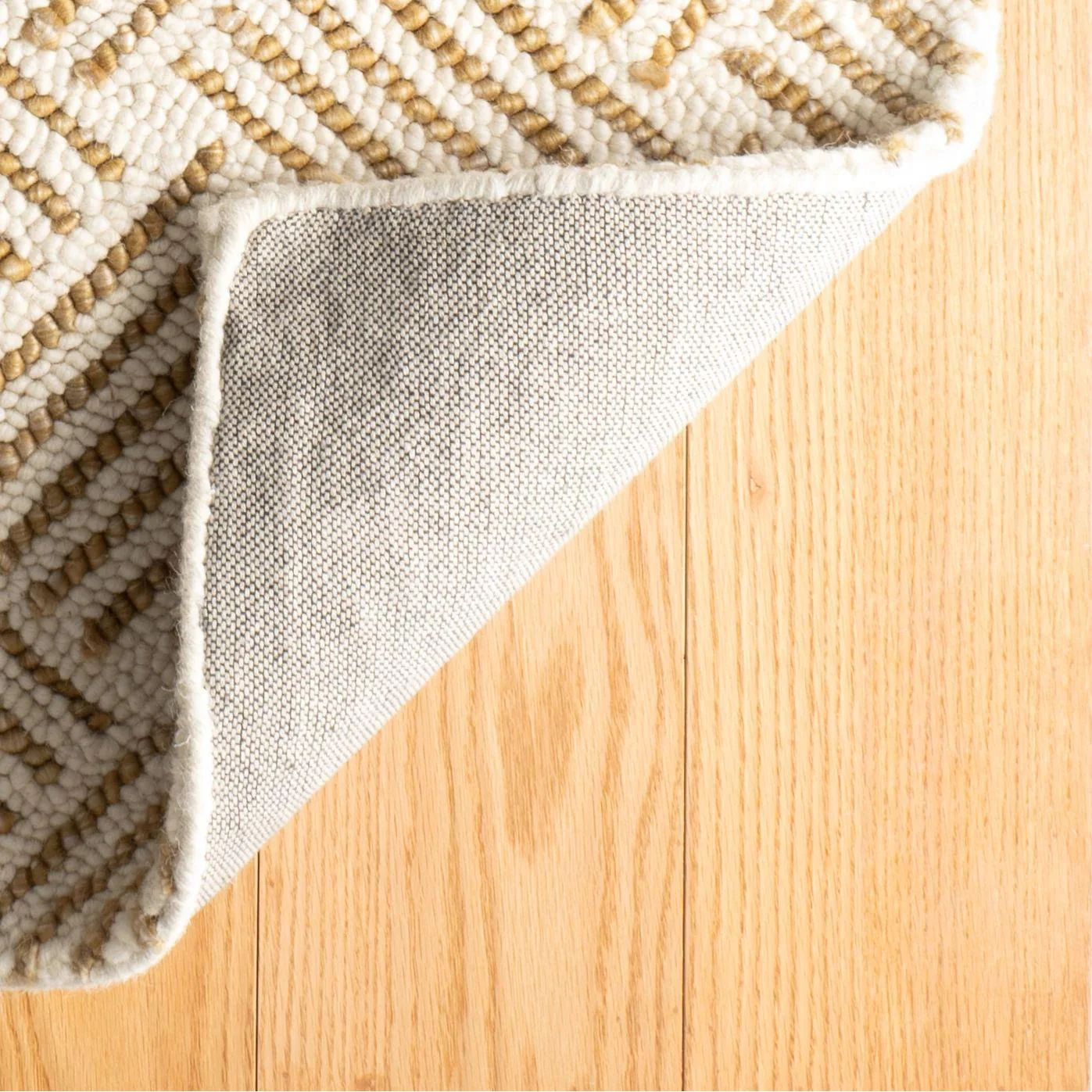 Layers Ochre Hand Hooked Wool Rug - Image 4