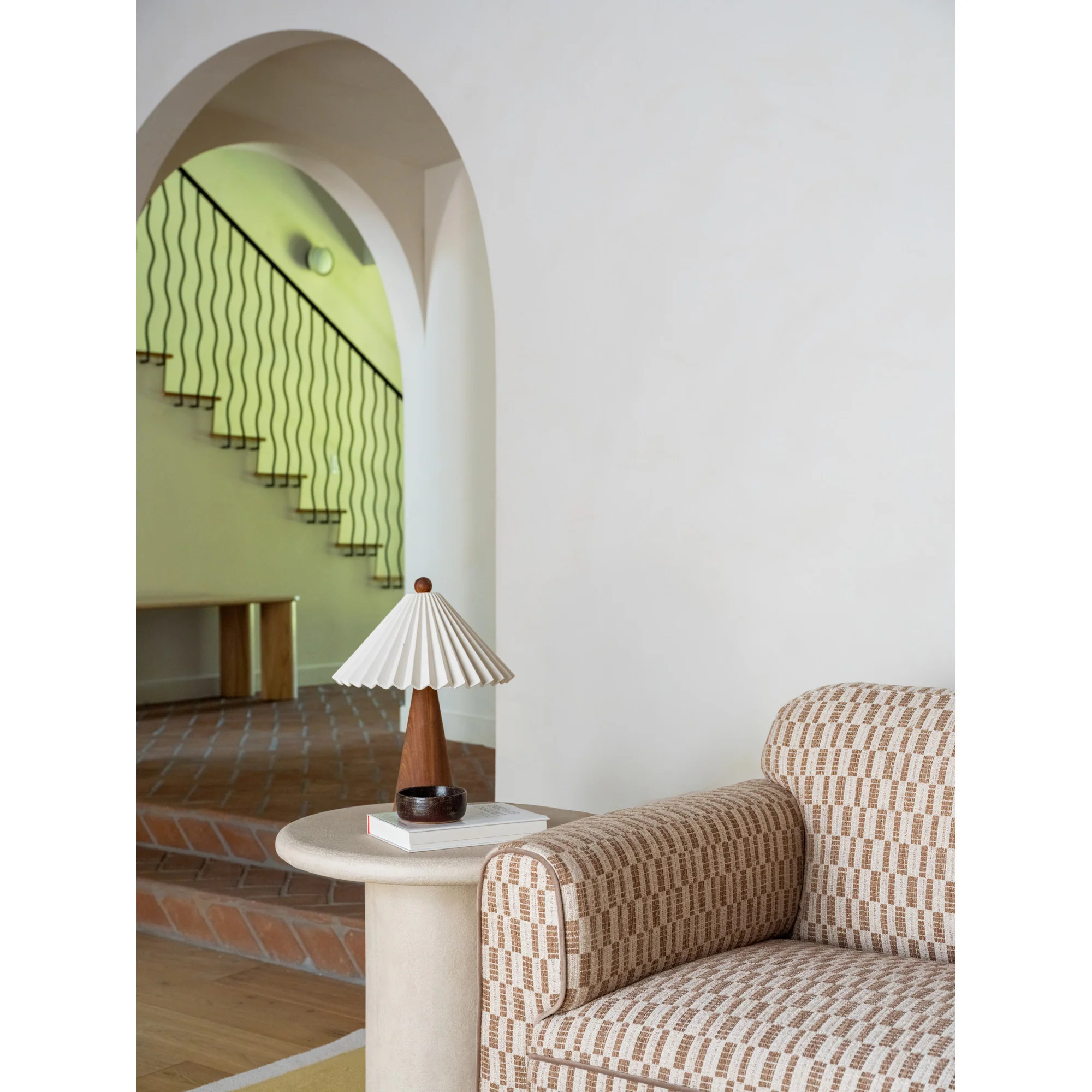 Leo Sofa - Image 24