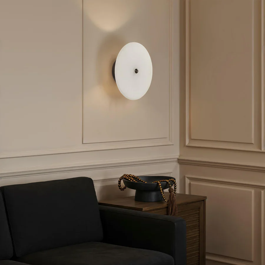 Lorenzo Wall Sconce - Image 2