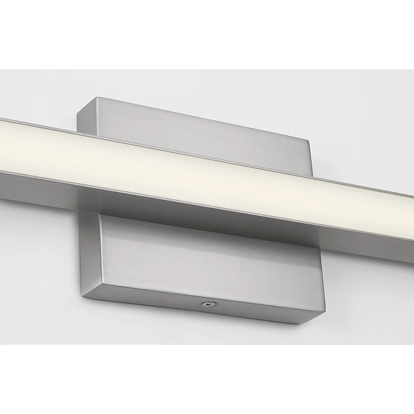 Marque Led Vanity - Image 29