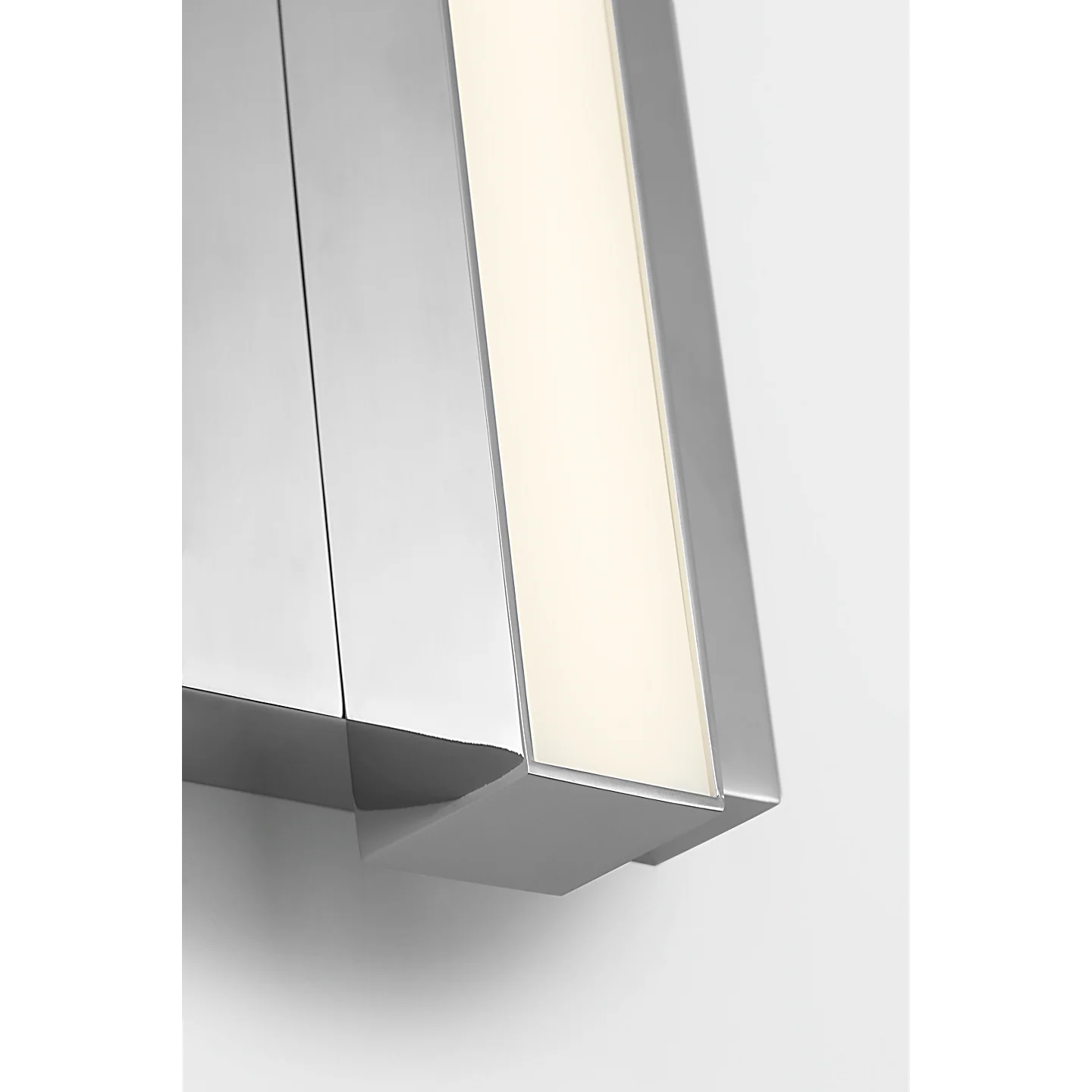 Marque Led Vanity - Image 83