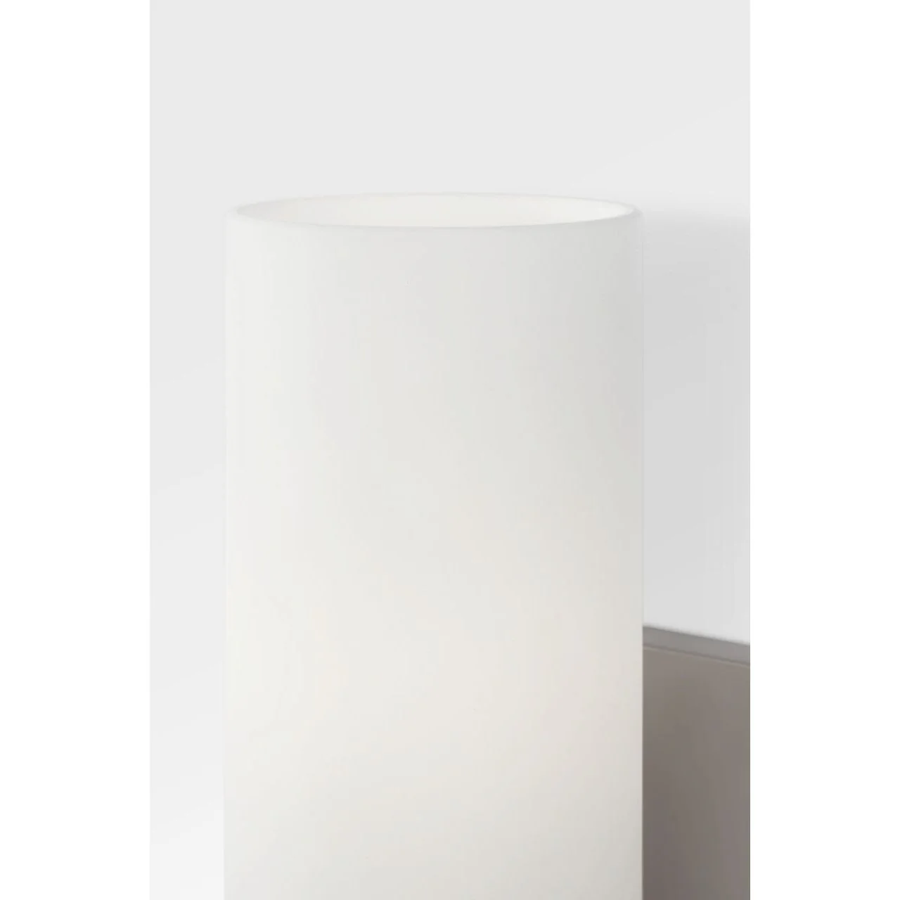 Neblina One Light Vanity - Image 3