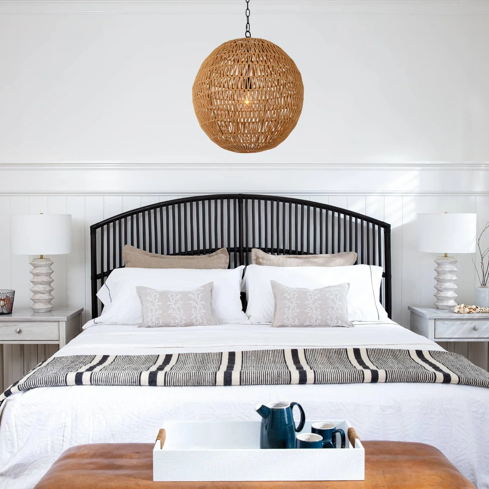 Nova Wood Table Lamp - Image 3