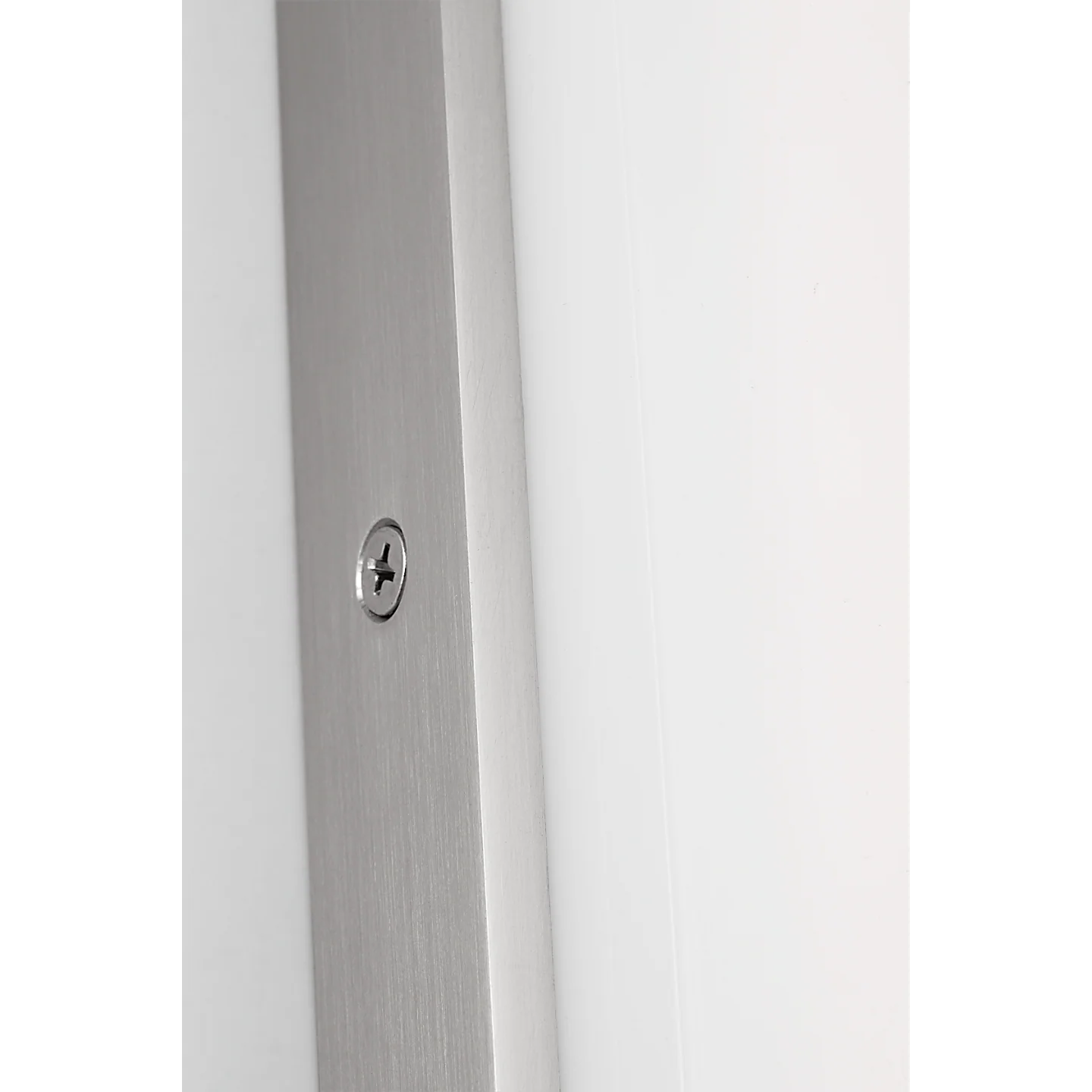 Panna Led Vanity - Image 41