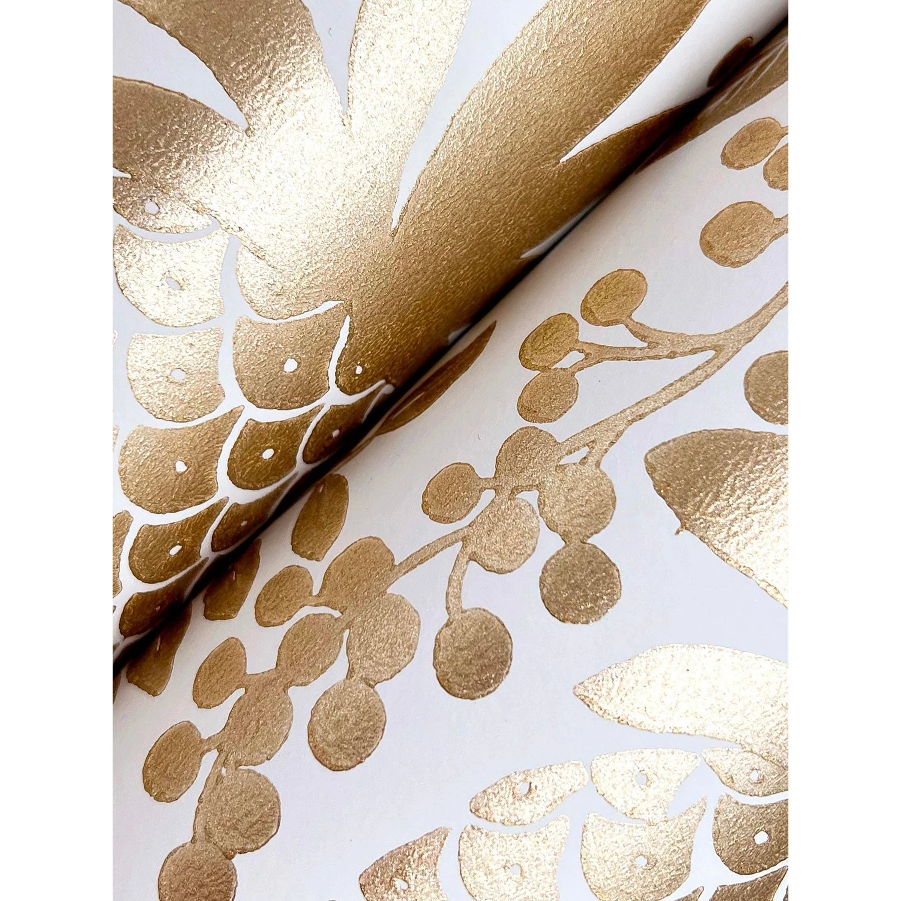 Pineapple Damask Wallpaper - Image 10