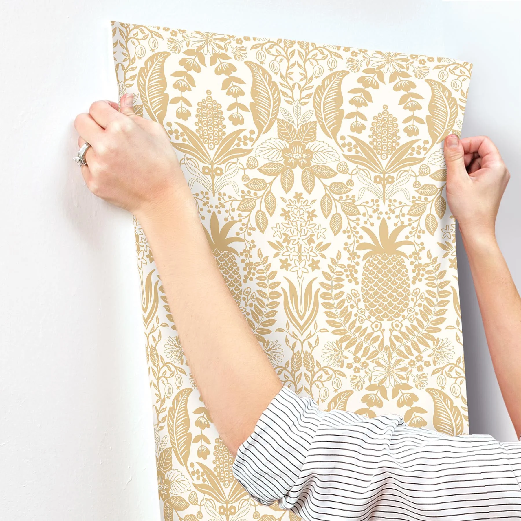 Pineapple Damask Wallpaper - Image 14