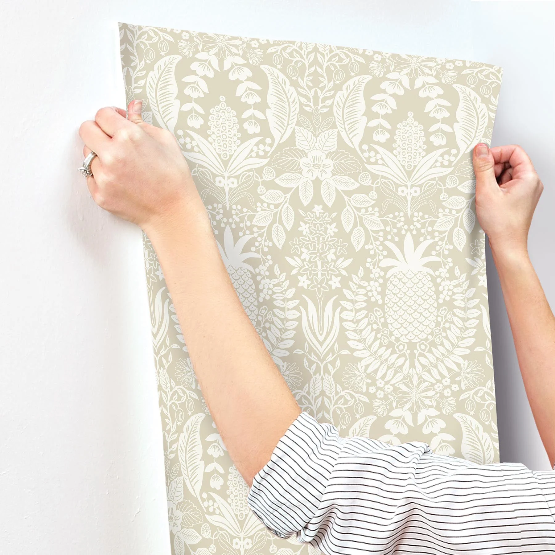 Pineapple Damask Wallpaper - Image 35