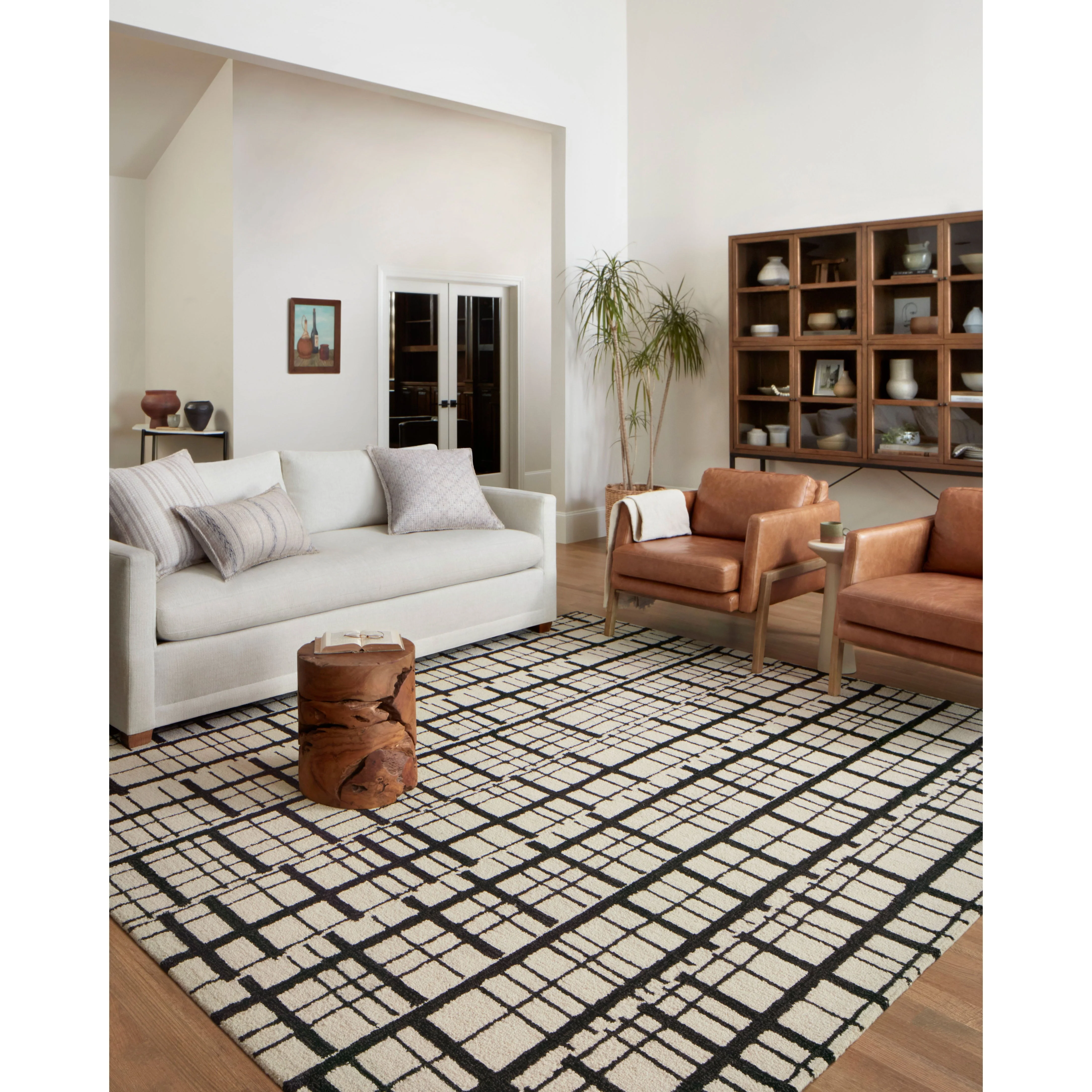 Polly Black / Ivory Rug | Chris Loves Julia x Loloi - Image 2