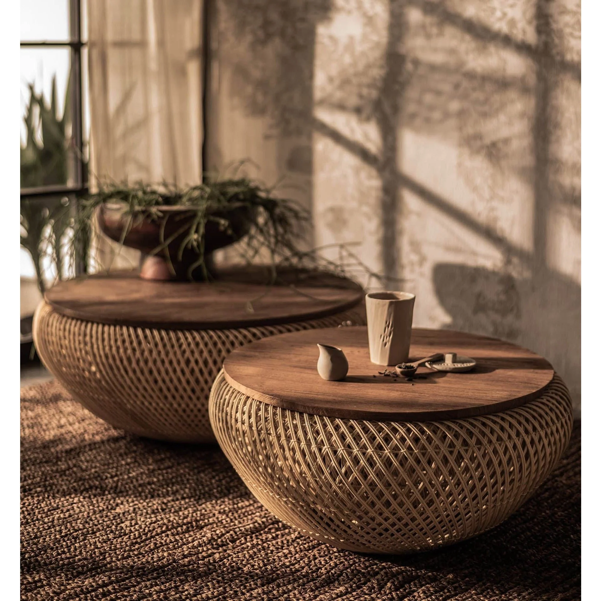 Ramiro Wave Coffee Table - Large/ Natural - Image 2