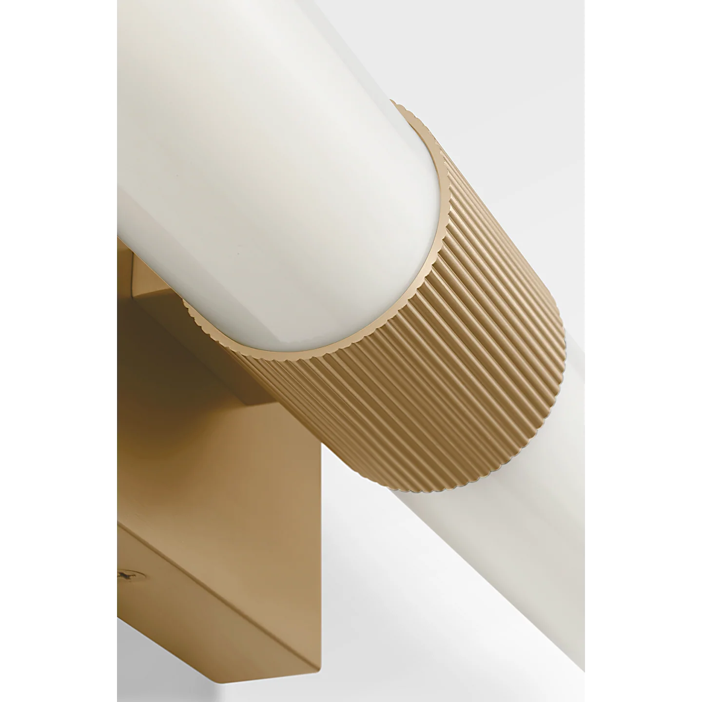 Sarco Led Vanity - Image 40
