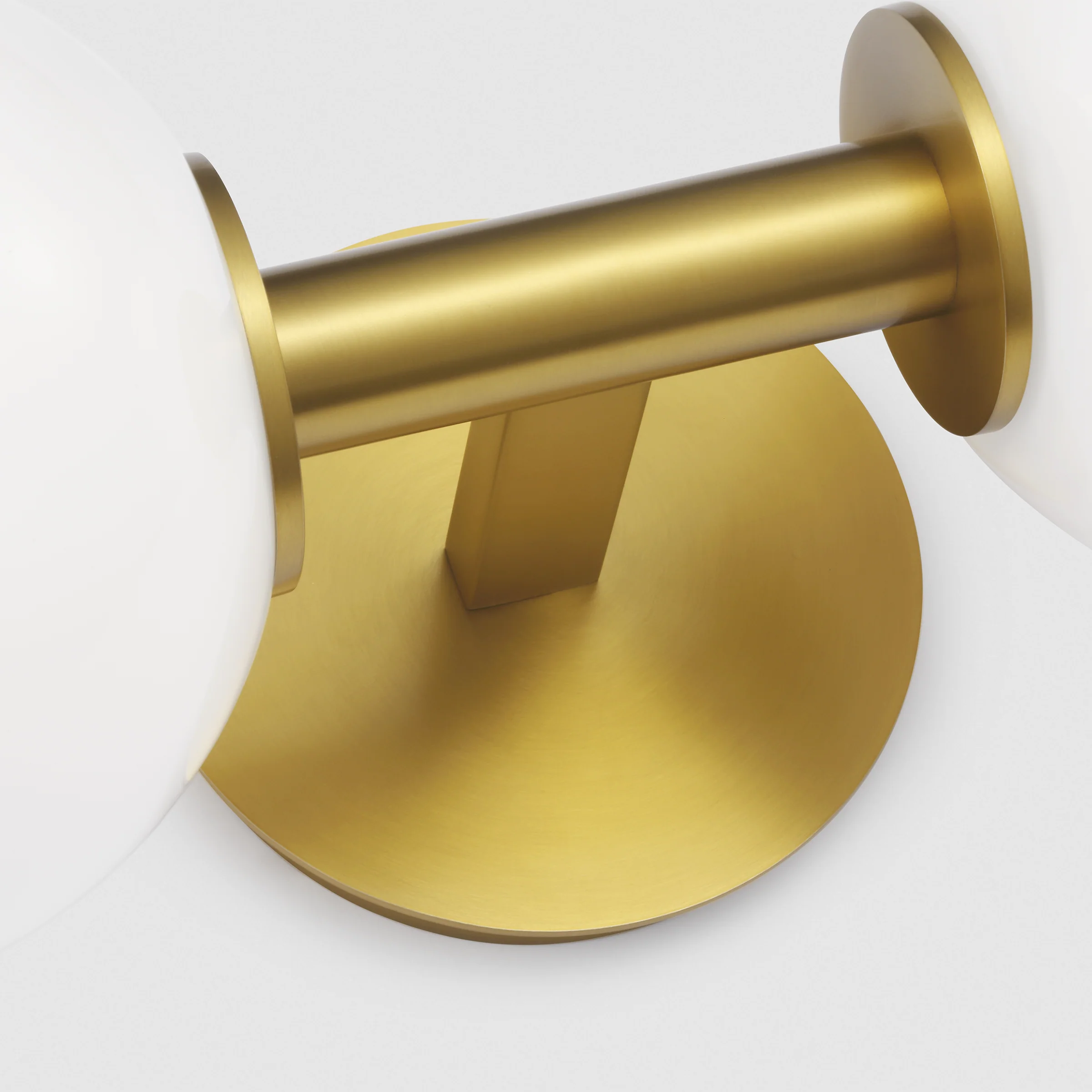 Torian Linear Sconce - Image 9