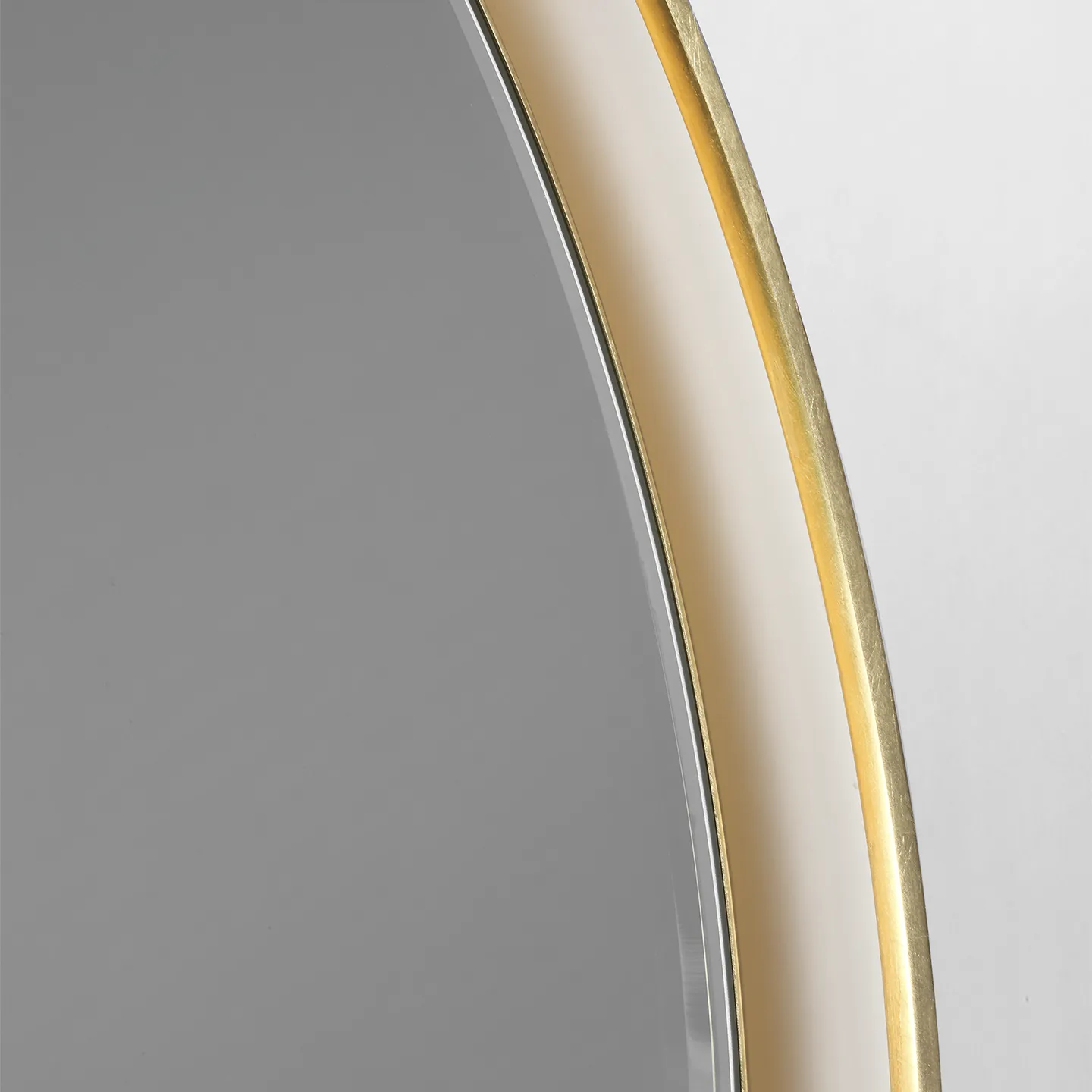 Tricia 24" Illuminated Round Mirror - Image 11