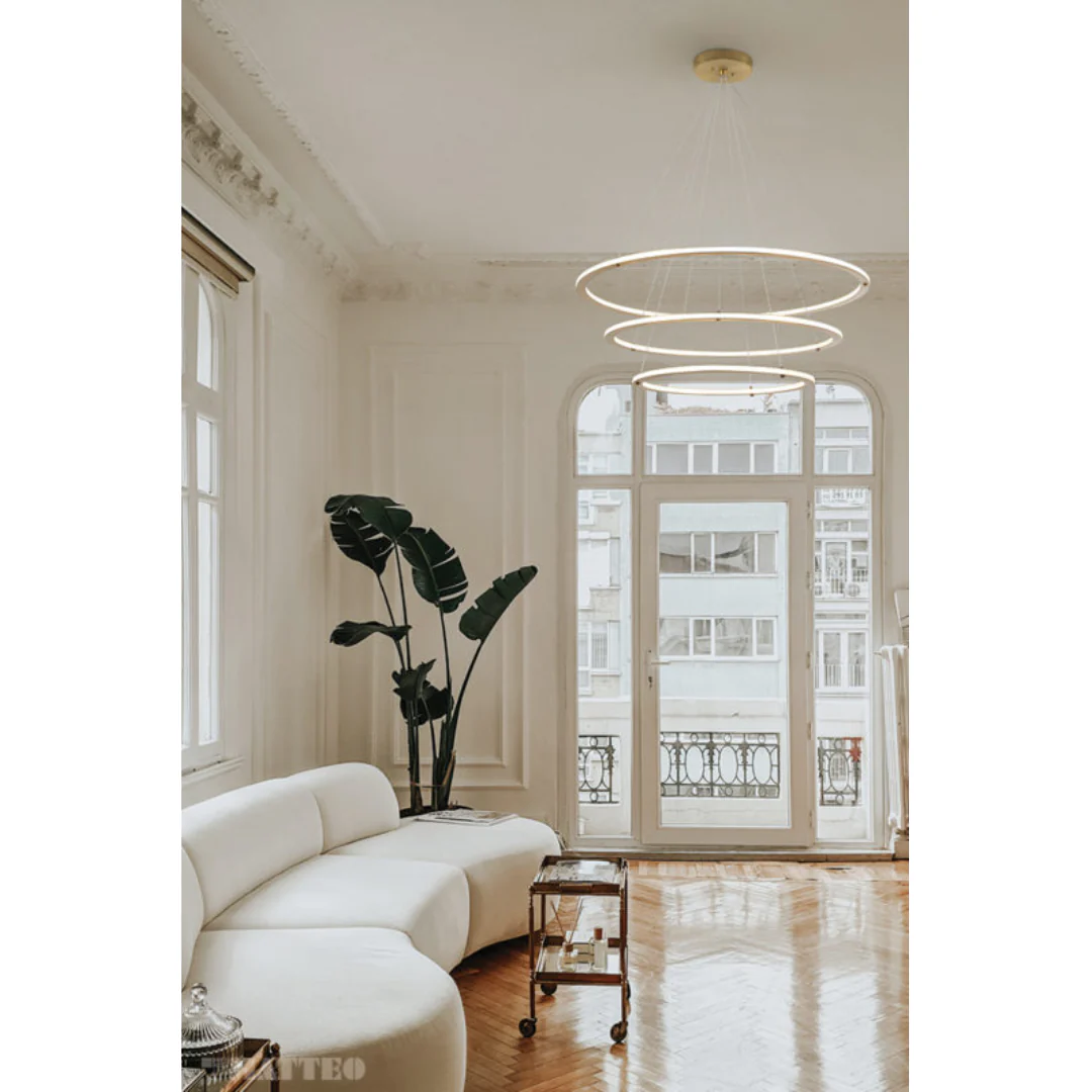 Victoria 3 Tier Chandelier - Image 2